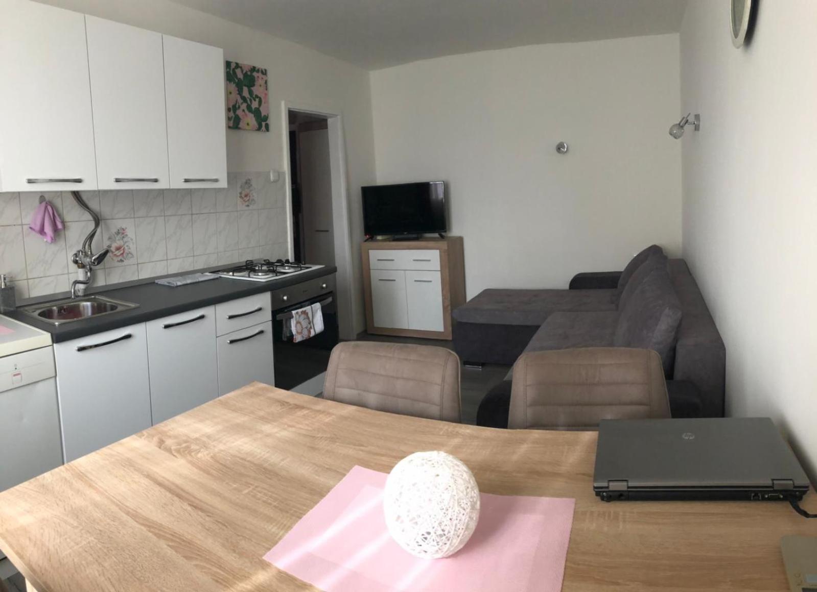Apartment Florian Риека Экстерьер фото