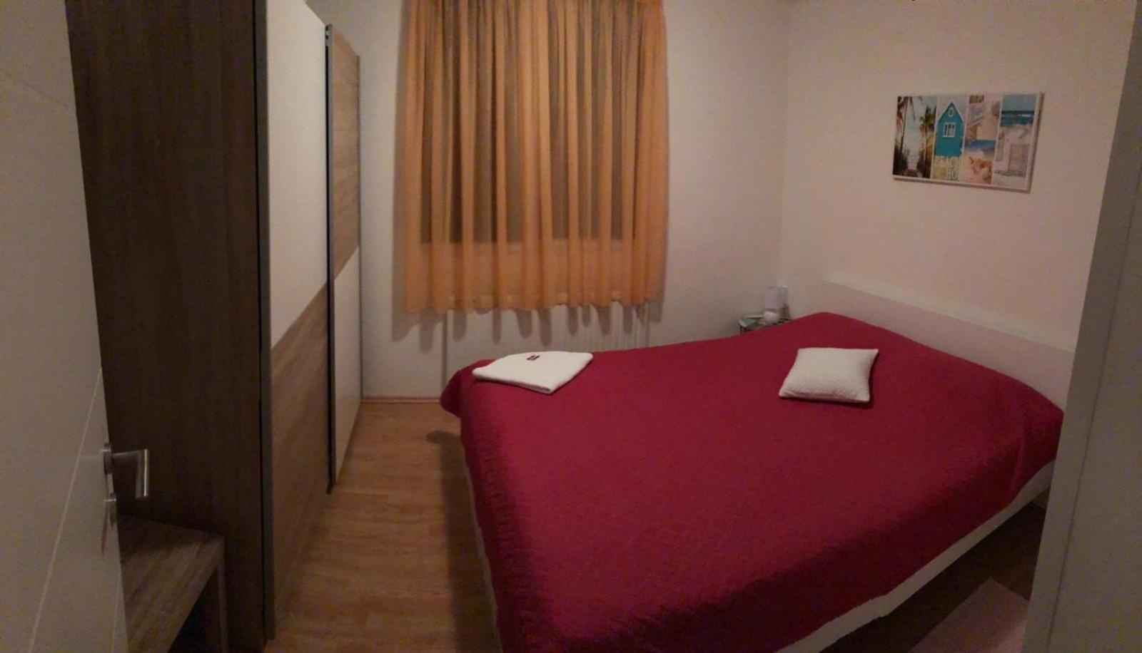 Apartment Florian Риека Экстерьер фото